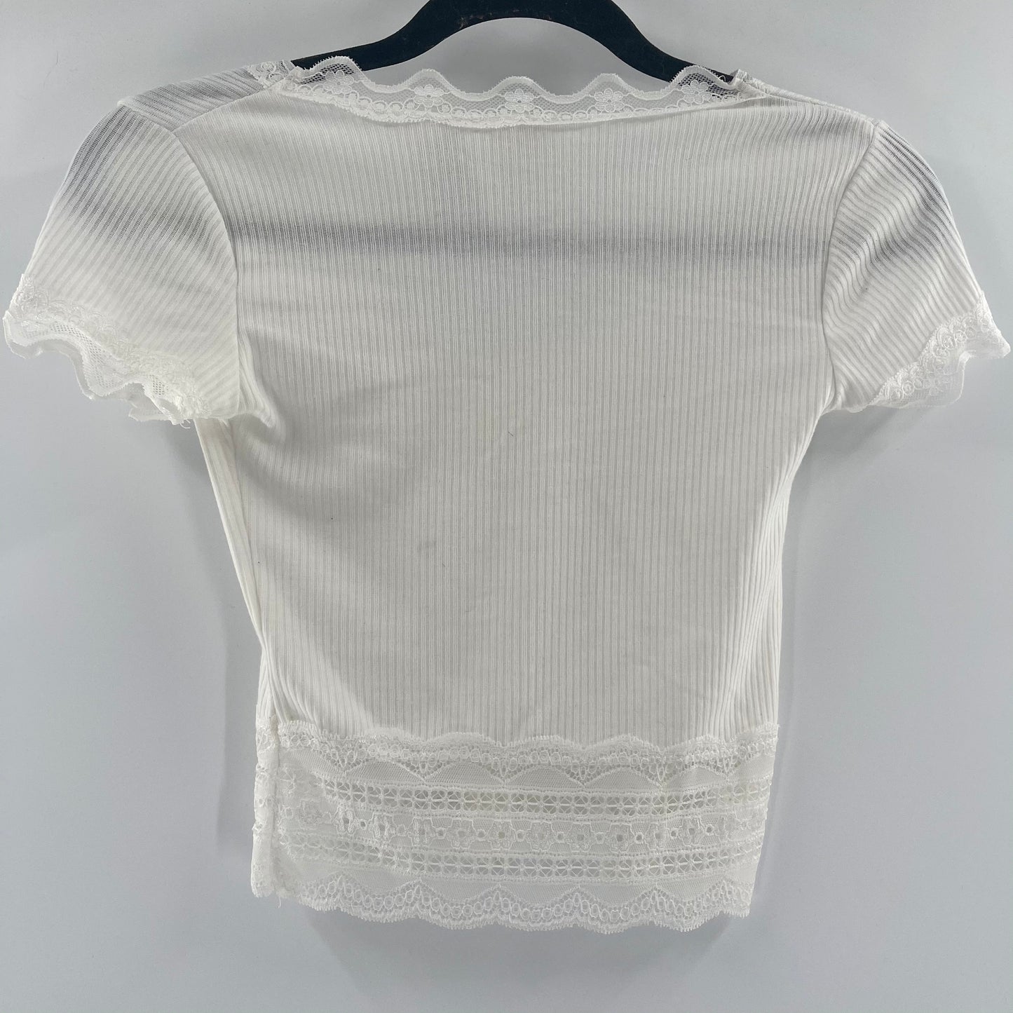 White Ribbed Short Sleeve with Lace (XS)