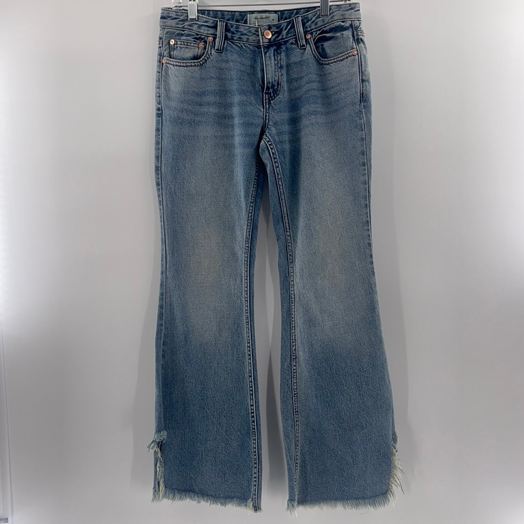 Free People Frayed Flares (Sz 26)