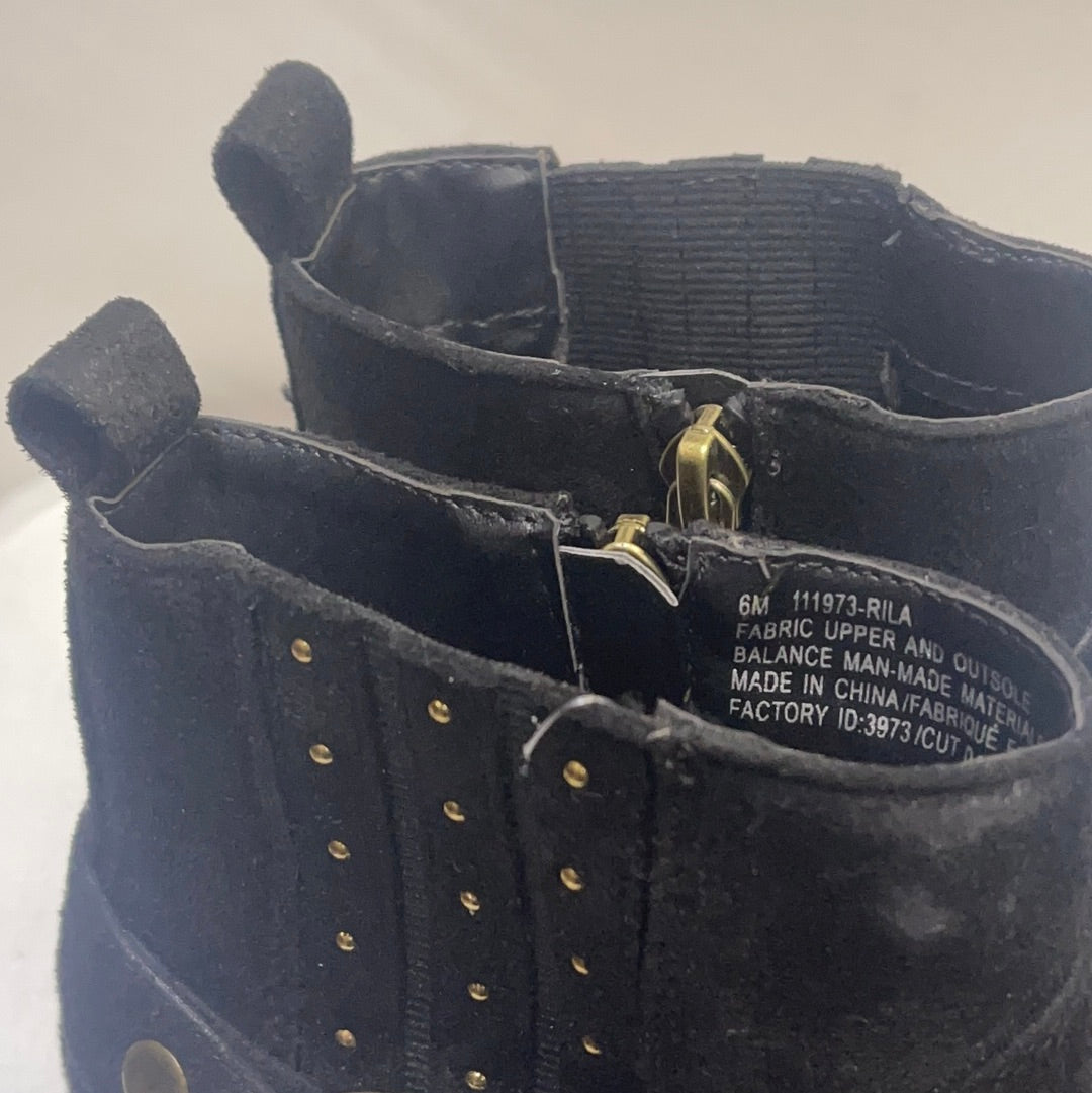 Maurice’s Black Suede Boots