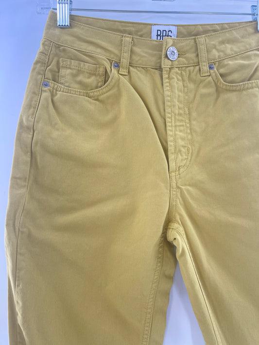 BDG Mustard Mom Jeans (Size W 25)