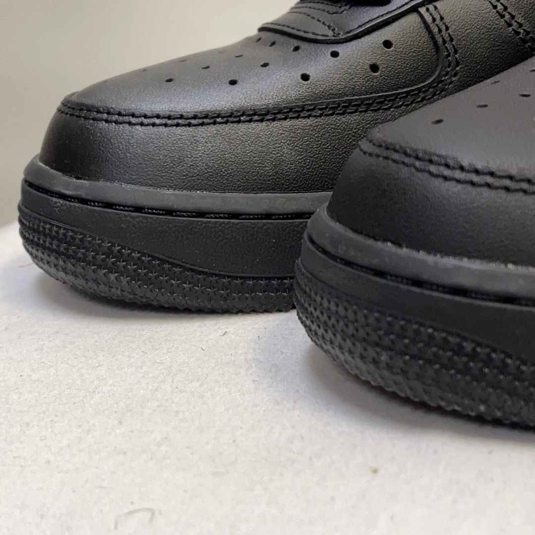 Black Air Force 1’s ‘07