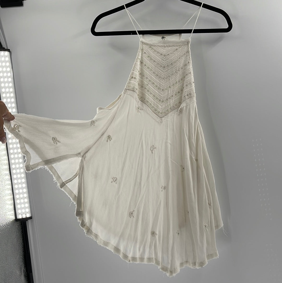 Free People - Beaded White Embroidered Dress (XS) The Thrifty Hippy Free People - Beaded White Embroidered Dress (XS) The Thrifty Hippy