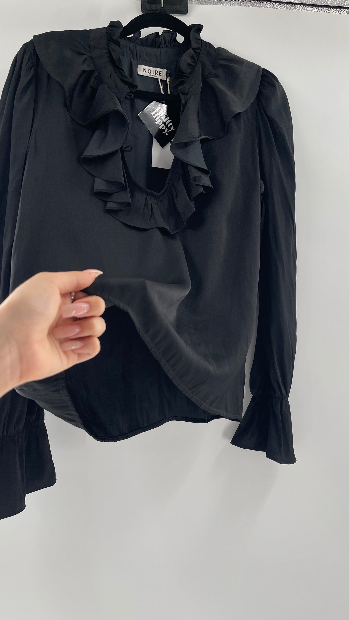 NOIRE Black Satin Ruffled Neckline Blouse (Large)