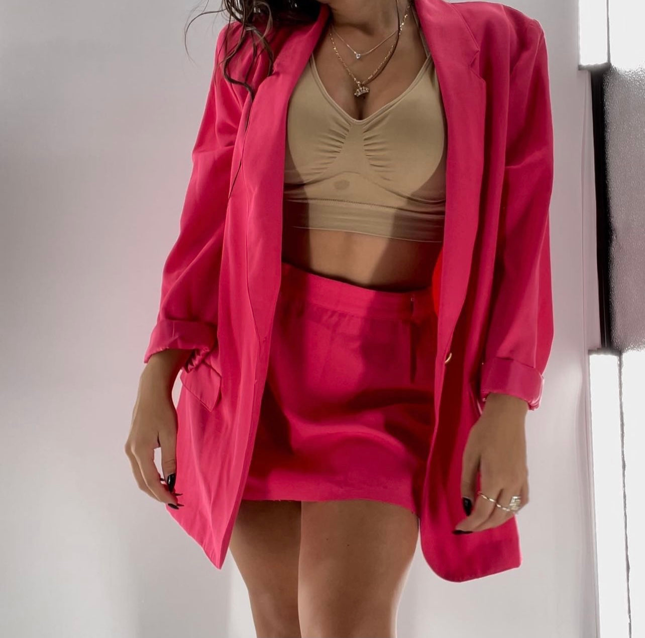 Liz Baker Essentials Hot Pink Mini Skirt Suit Set (10)