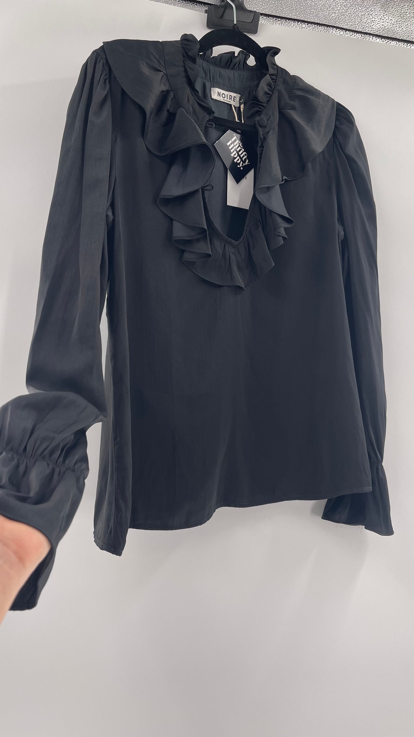 NOIRE Black Satin Ruffled Neckline Blouse (Large)