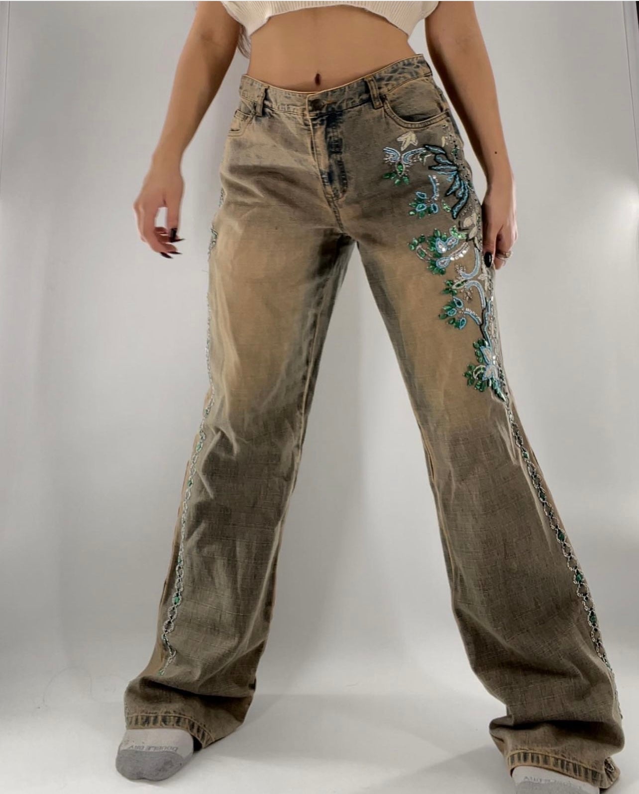 Vintage Jeanology Embellished Jeans (10)