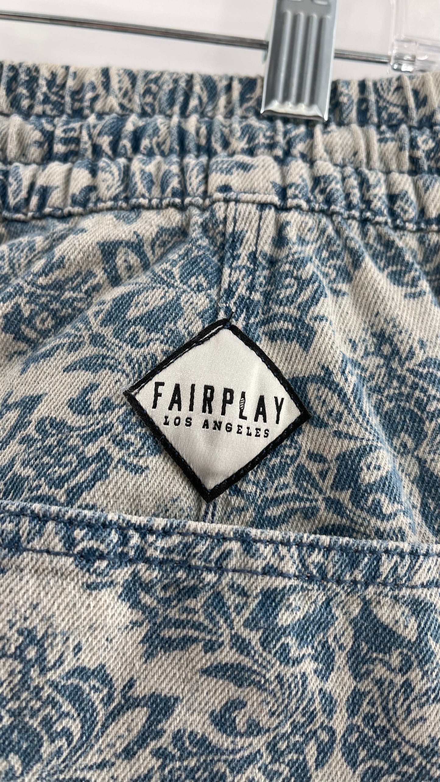 FairPlay Los Angeles Paisley Brocade Jeans (32)