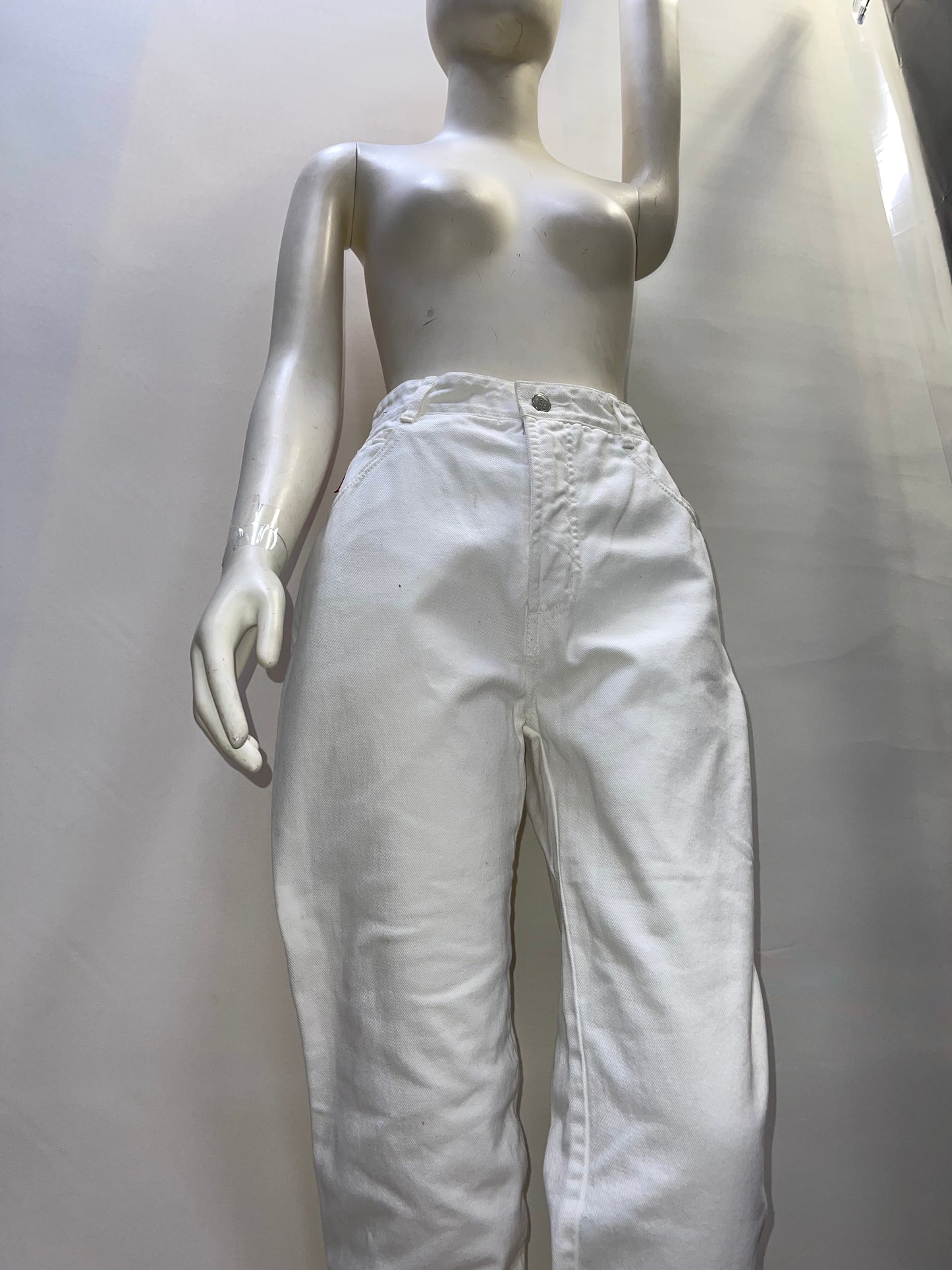 Bongo White Jeans Size 7