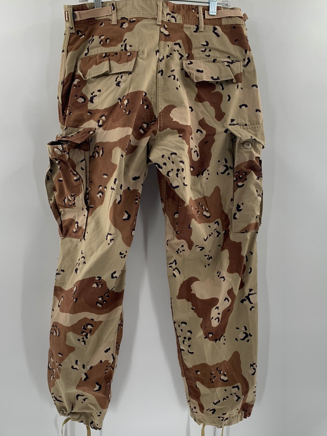 Urban Outfitters Army Surplus Cargo Trousers (Size Medium)