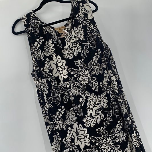 Notations Woman - Vintage Black and White Leaf Maxi Dress (Size 1X)