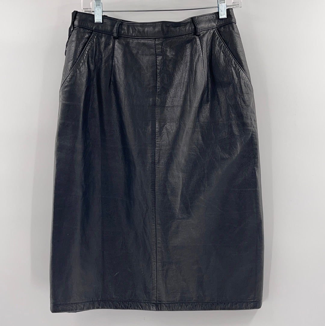 Vintage Vorn Boutique - 100% Leather Skirt (Size 42)