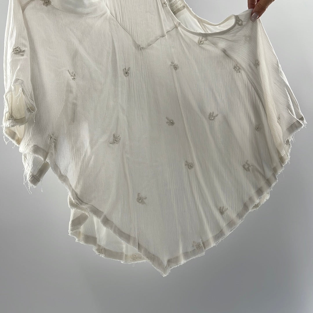 Free People - Beaded White Embroidered Dress (XS) The Thrifty Hippy Free People - Beaded White Embroidered Dress (XS) The Thrifty Hippy