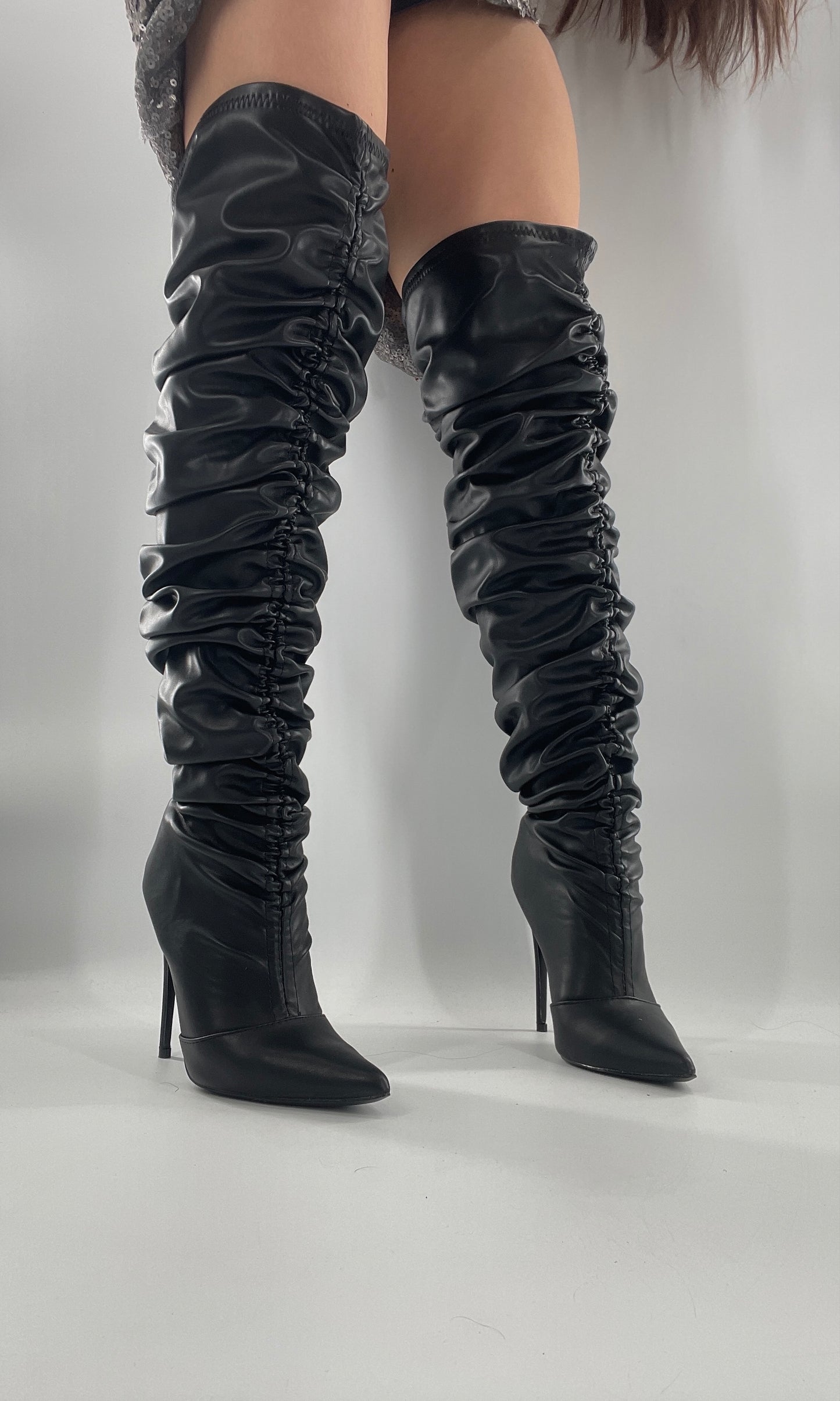 Unlabeled Black Vegan Leather Thigh High Scrunch Boots (8)
