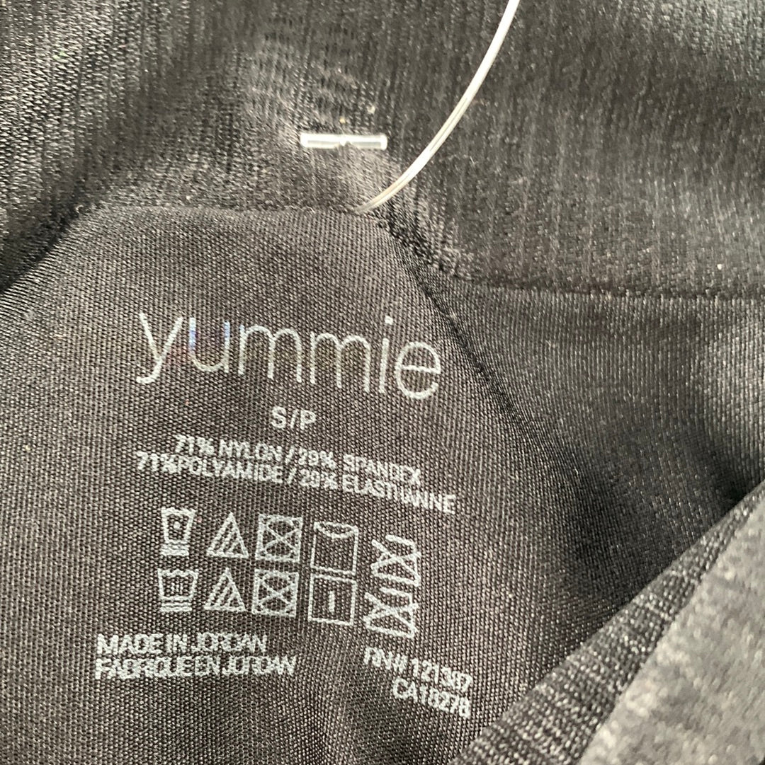 Yummie Black with Rubber Lined Hem / Grips Shape-wear Mini Skirt (Size Small)