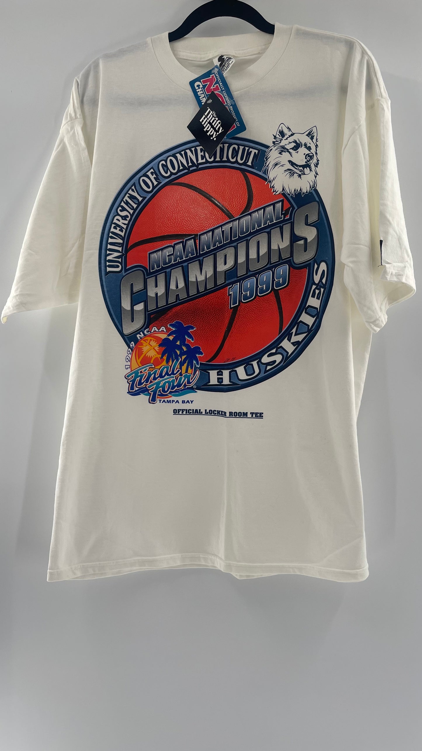 Deadstock Vintage UCONN NCAA Championships 1999 T Shirt (XL)