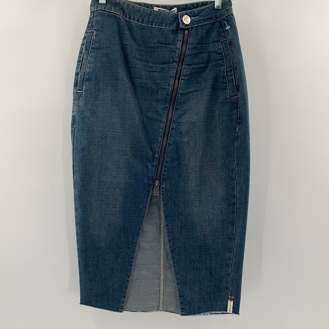 One Teaspoon Denim Front Sideways Zipper Midi Skirt (Size 25)