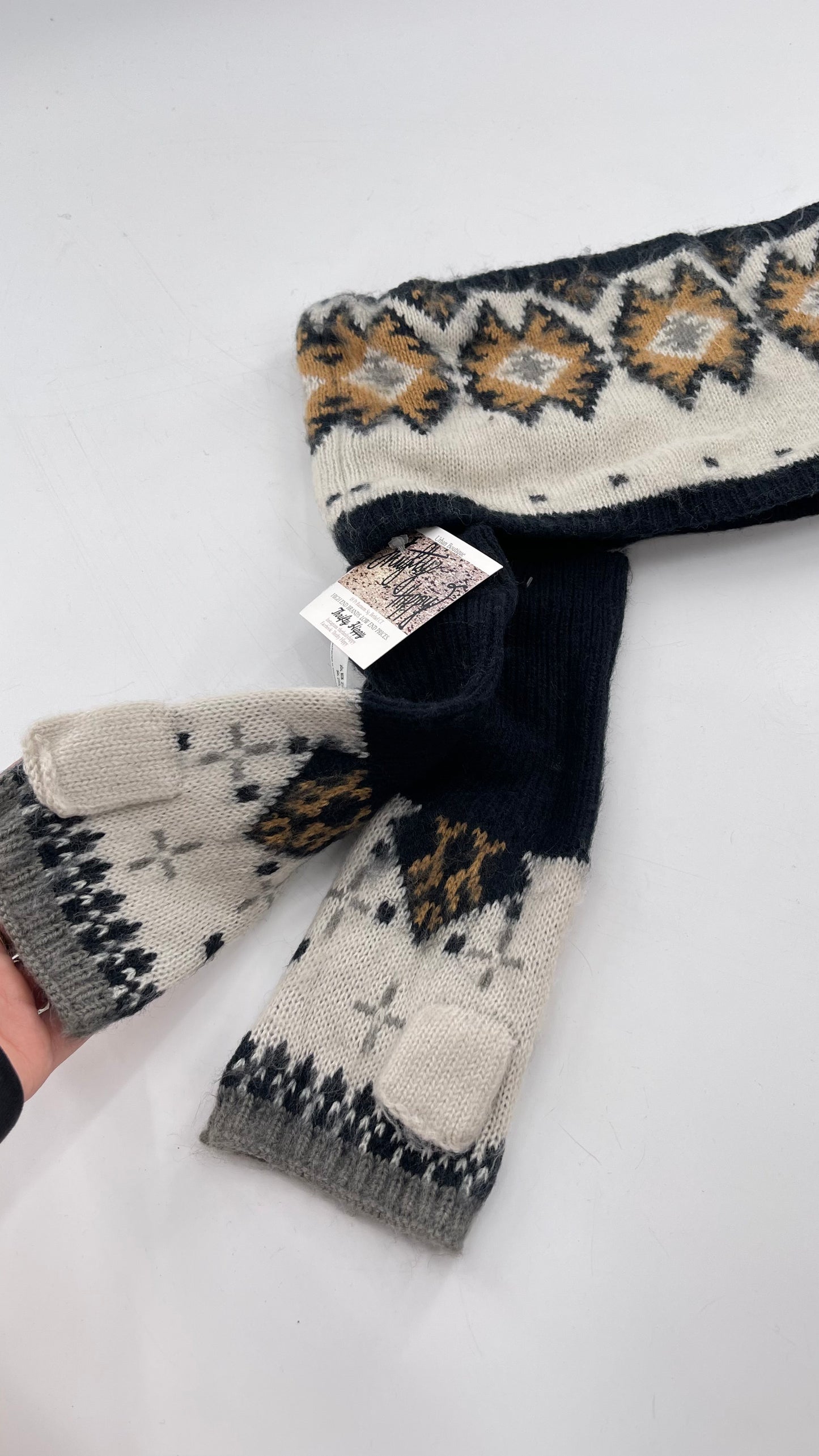 Urban Outfitters Knit Headband and Mitten Set