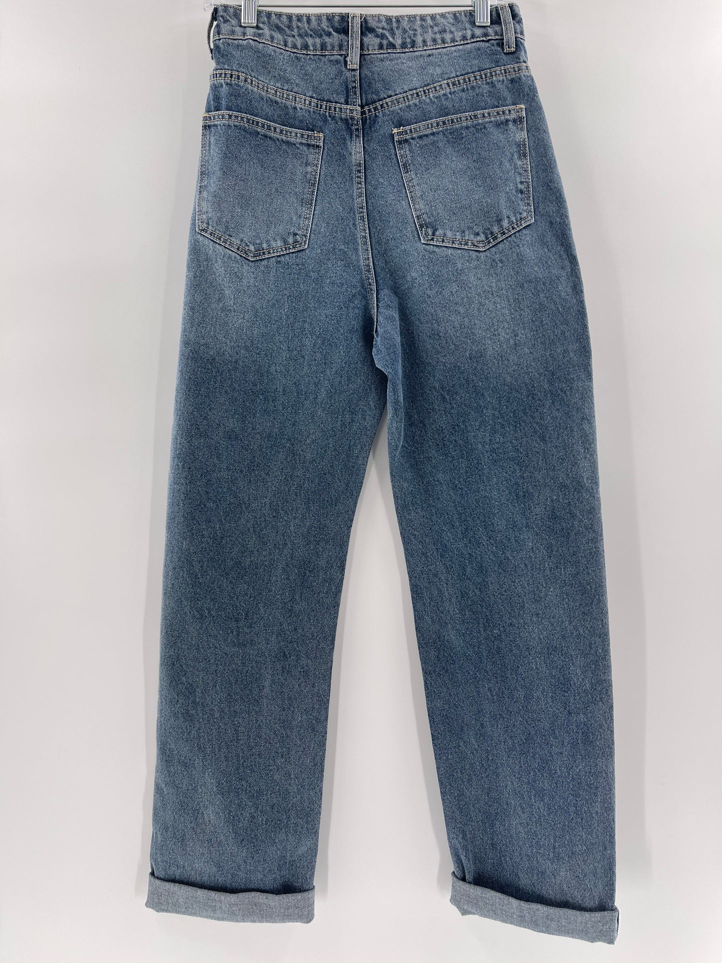 Vintage High Waisted Jeans (Size 25/26)
