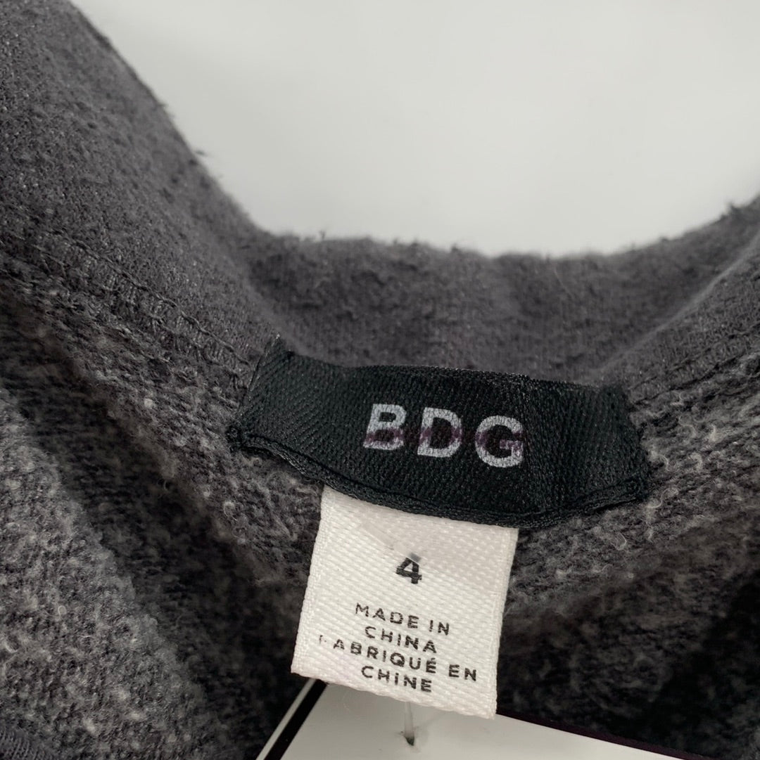 BDG Urban Outfitters Cargo Sweats (Size 4)