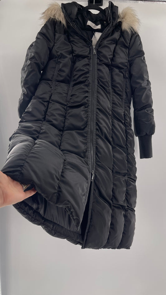 Tahari Puffed Black Nylon Fur Trim Hooded Coat Front Zipper Size XL - New With Tag