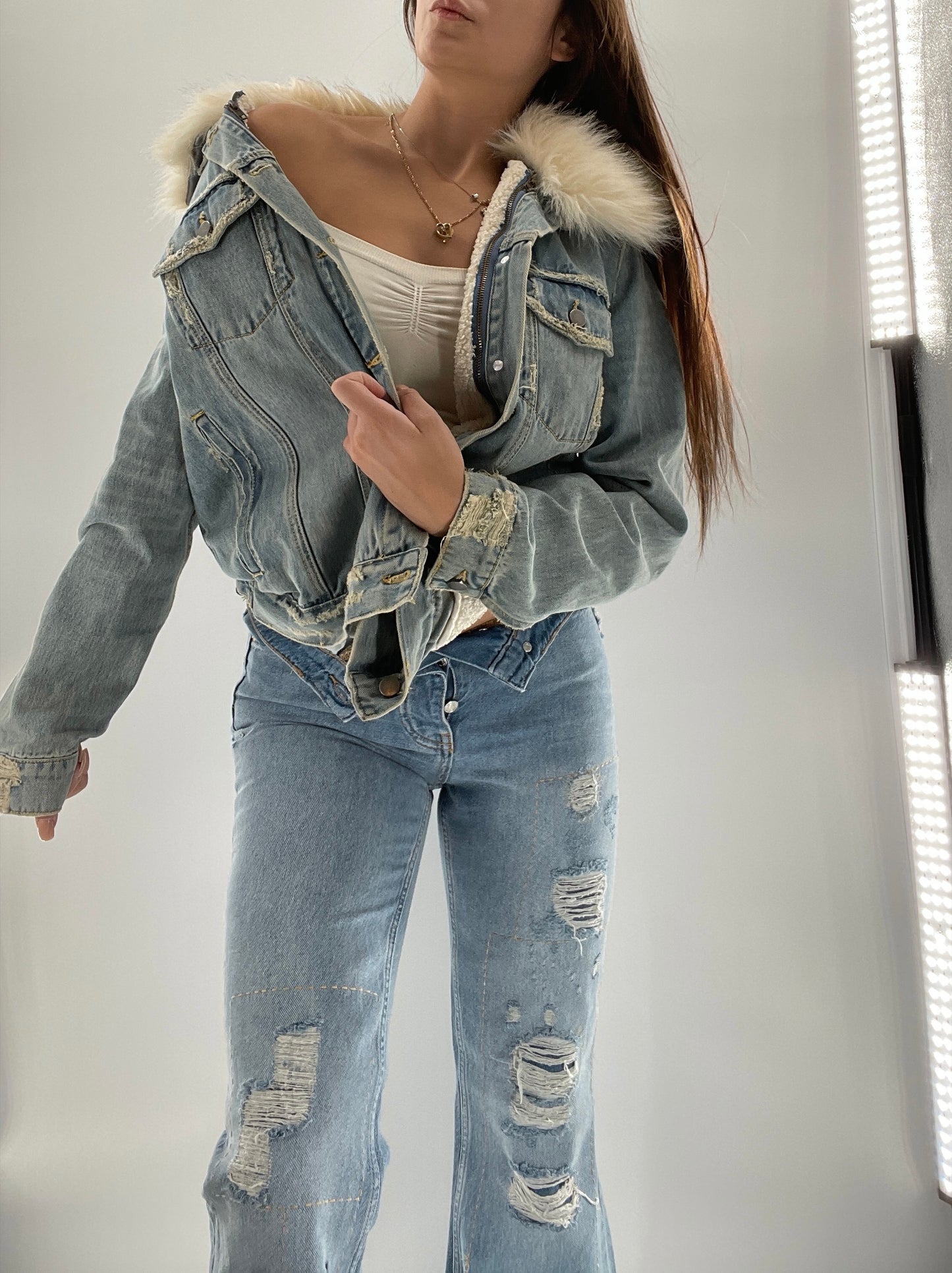 Heartloom Heavy Duty Denim Jacket with Faux Fur Collar and Removable Shearling Lining (Large)