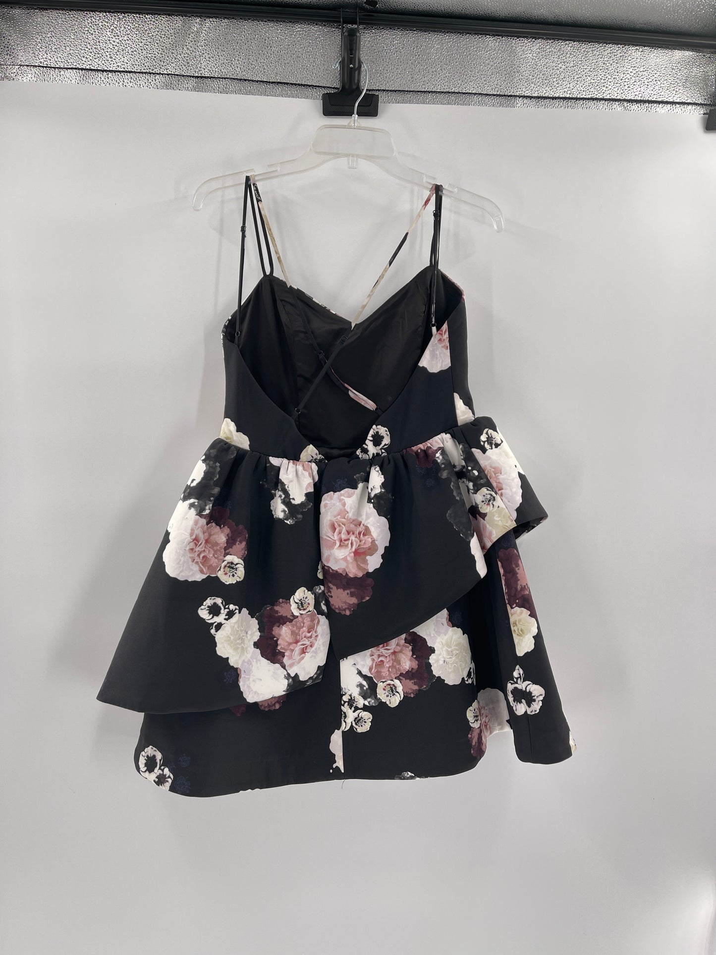 Keepsake - Anthropologie - Black Floral Backless Spaguetti Straps Ruffle Detail Mini Dress (Size L)