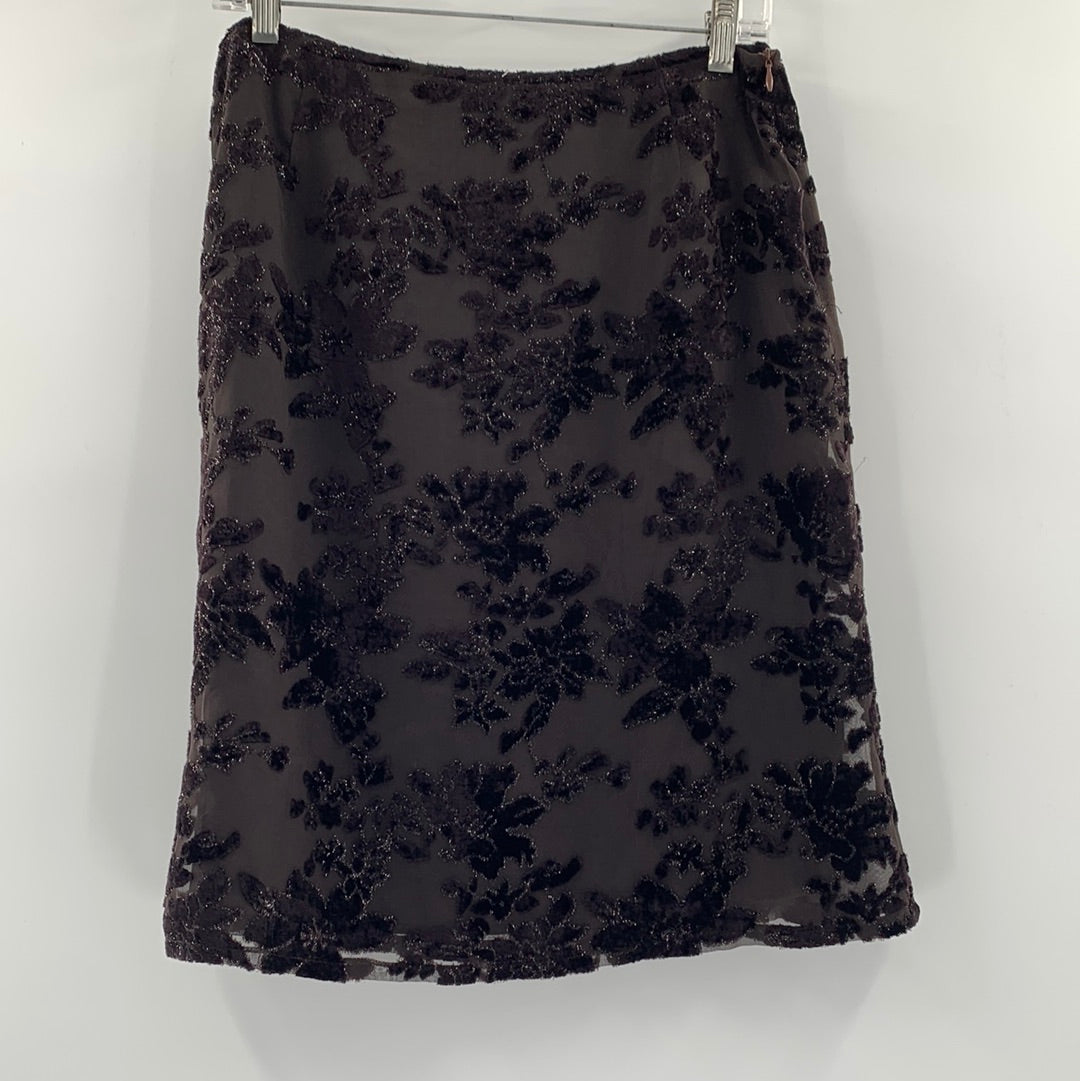 Mandor Lamara Velvet Floral Overlay Skirt (Size 46)