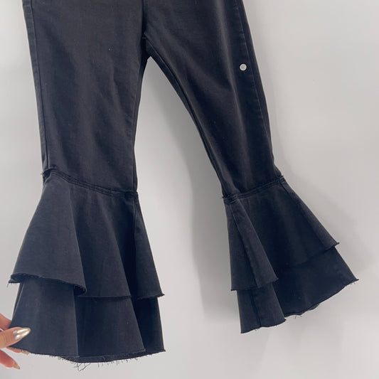 BDG Grey Jeans w Ruffled Hem (Sz28)
