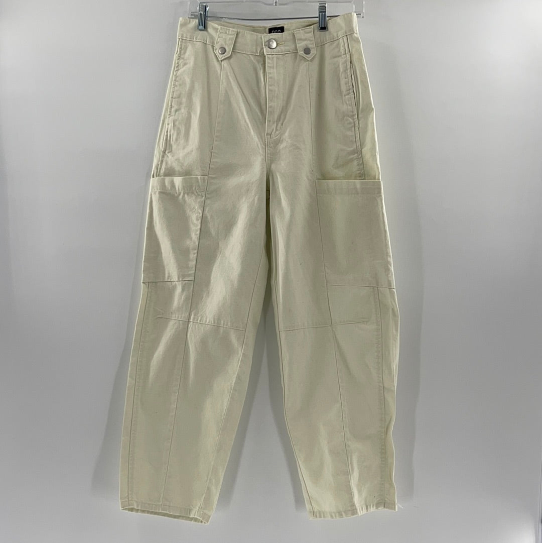 BDG urban outfitters yellow cargos (Size 2)