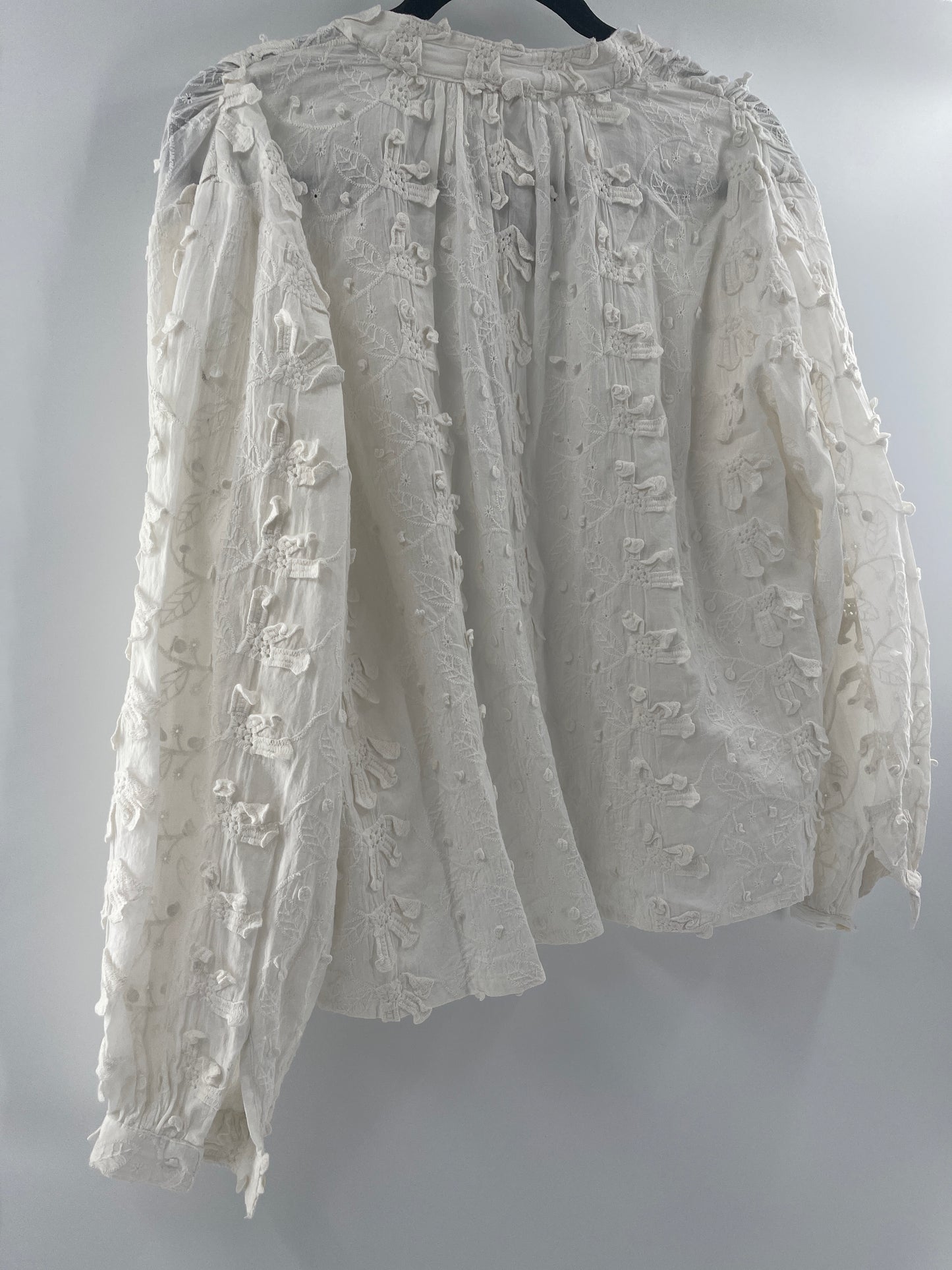 Seen worn kept textured lace blouse (6)
