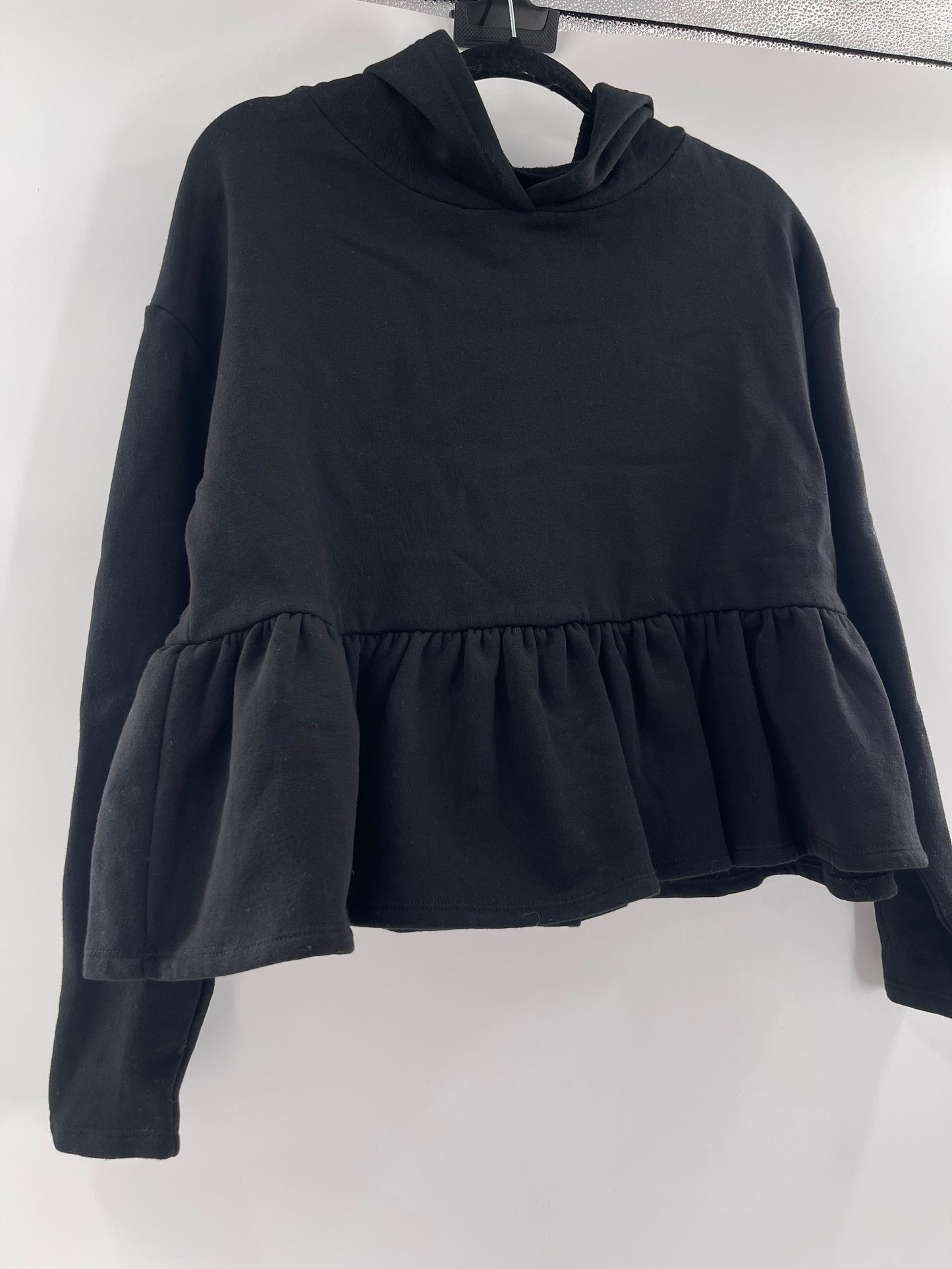 Urban Outfitters Cropped Black Hoodie (XS)
