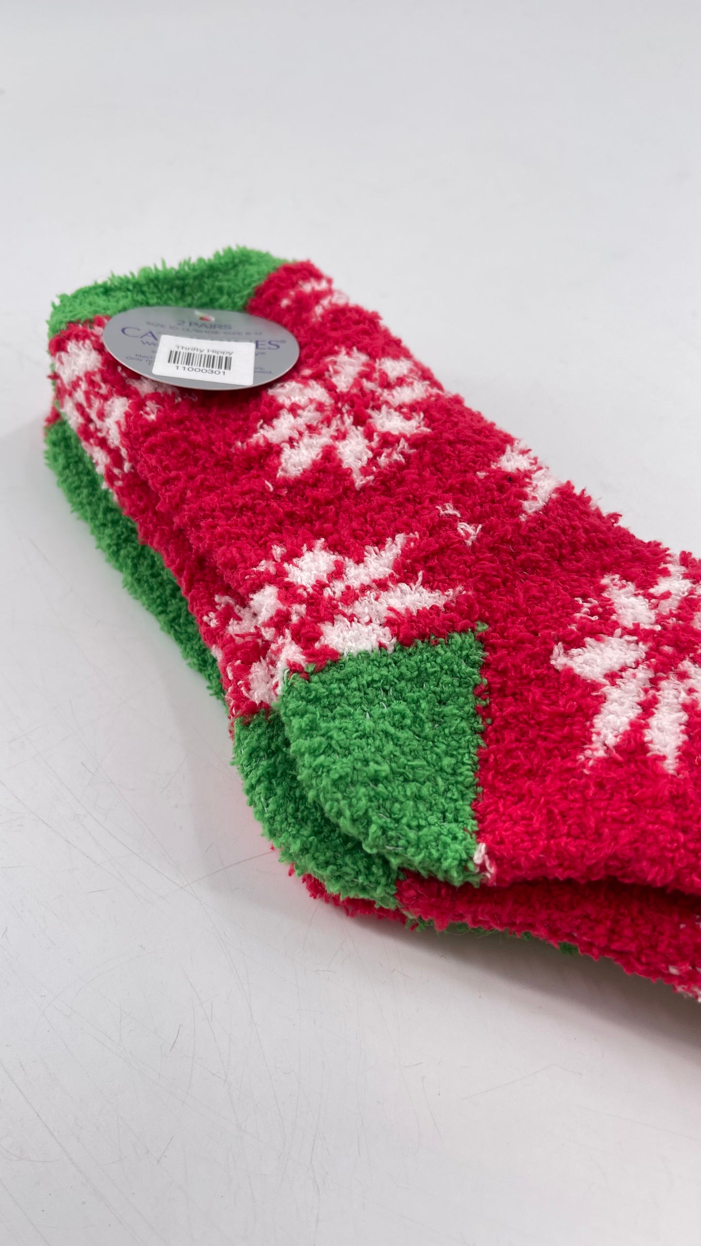 Festive Fuzzy Christmas Color Block Red Green Socks (Sz 8-12)