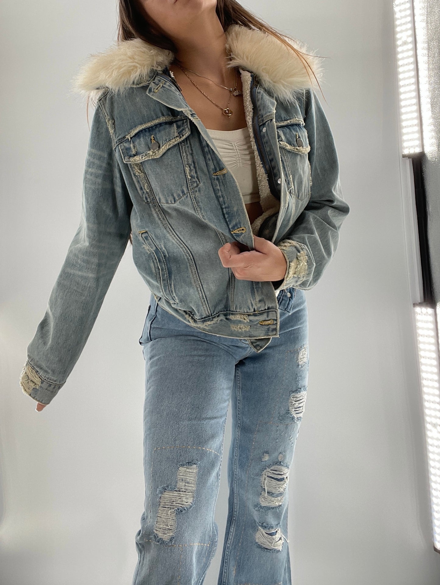 Heartloom Heavy Duty Denim Jacket with Faux Fur Collar and Removable Shearling Lining (Large)