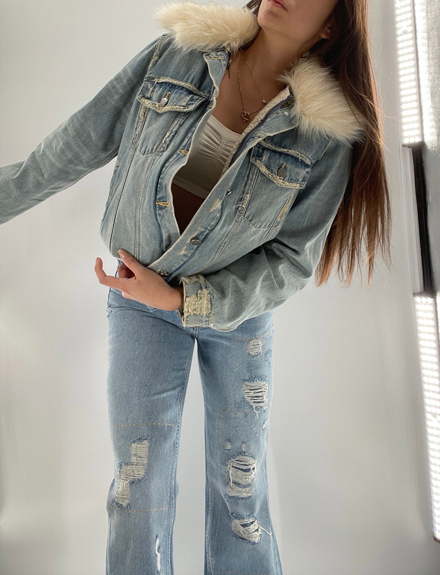 Heartloom Heavy Duty Denim Jacket with Faux Fur Collar and Removable Shearling Lining (Large)