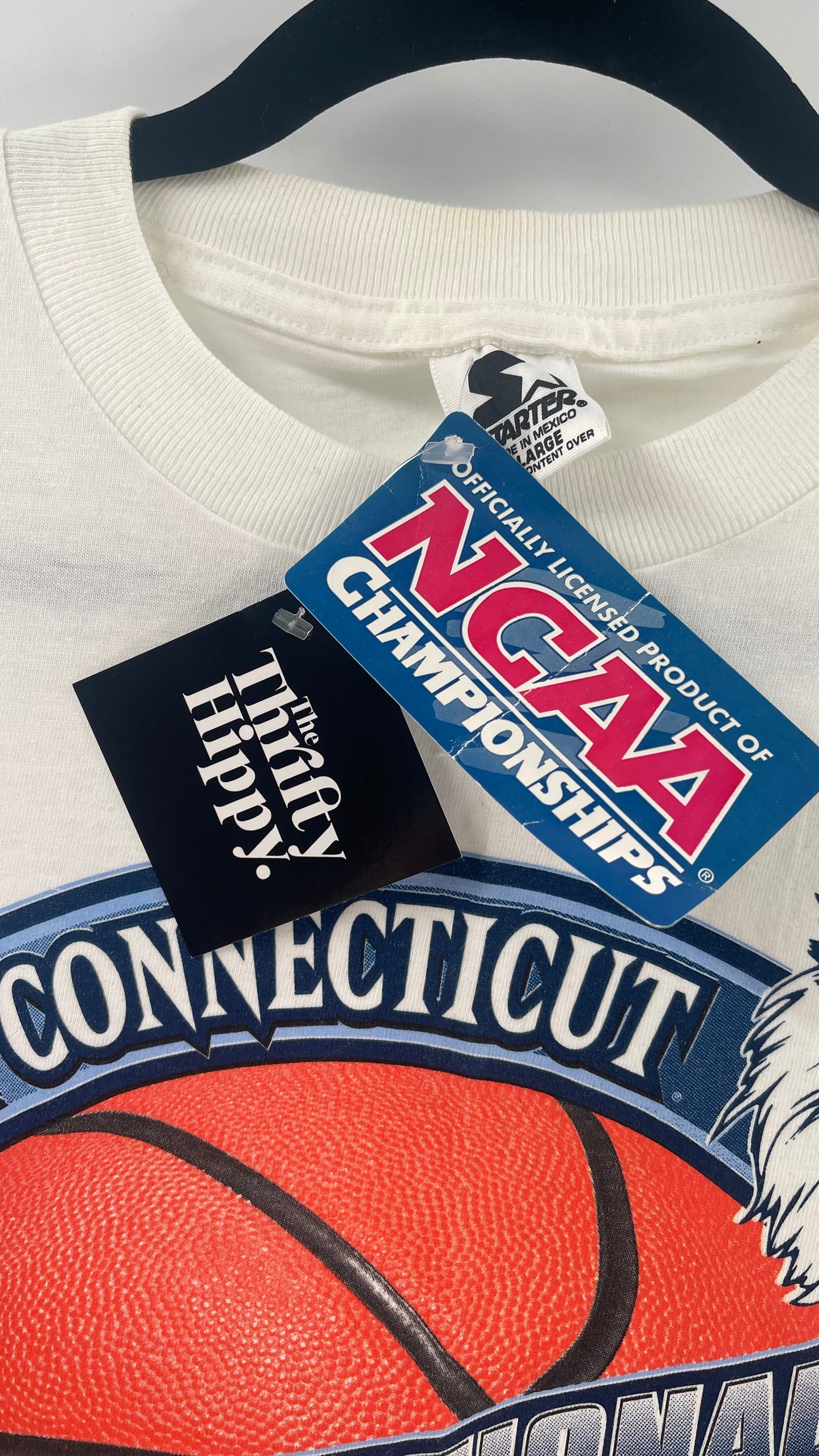 Deadstock Vintage UCONN NCAA Championships 1999 T Shirt (XL)